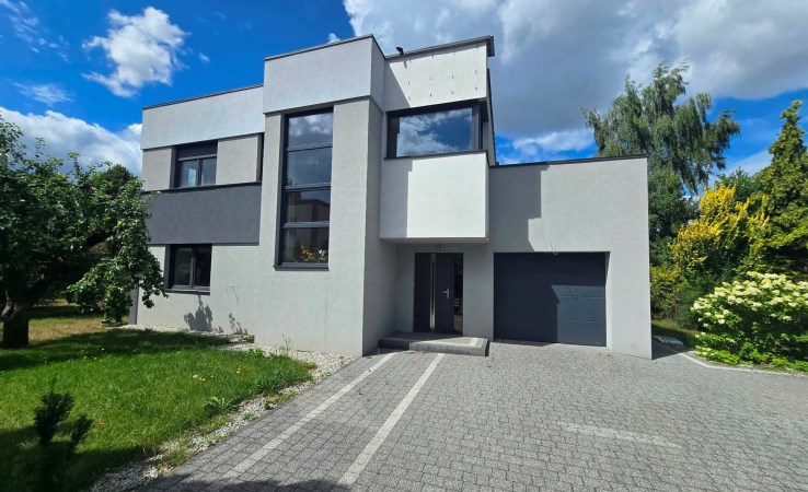 dom na sprzedaż - Zduńska Wola